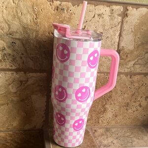 Pink Checkered Smiley Face Tumbler